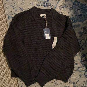 Women’s sweater size medium